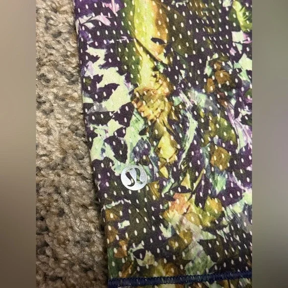 Lululemon Amala Tank - Picture 3 of 6